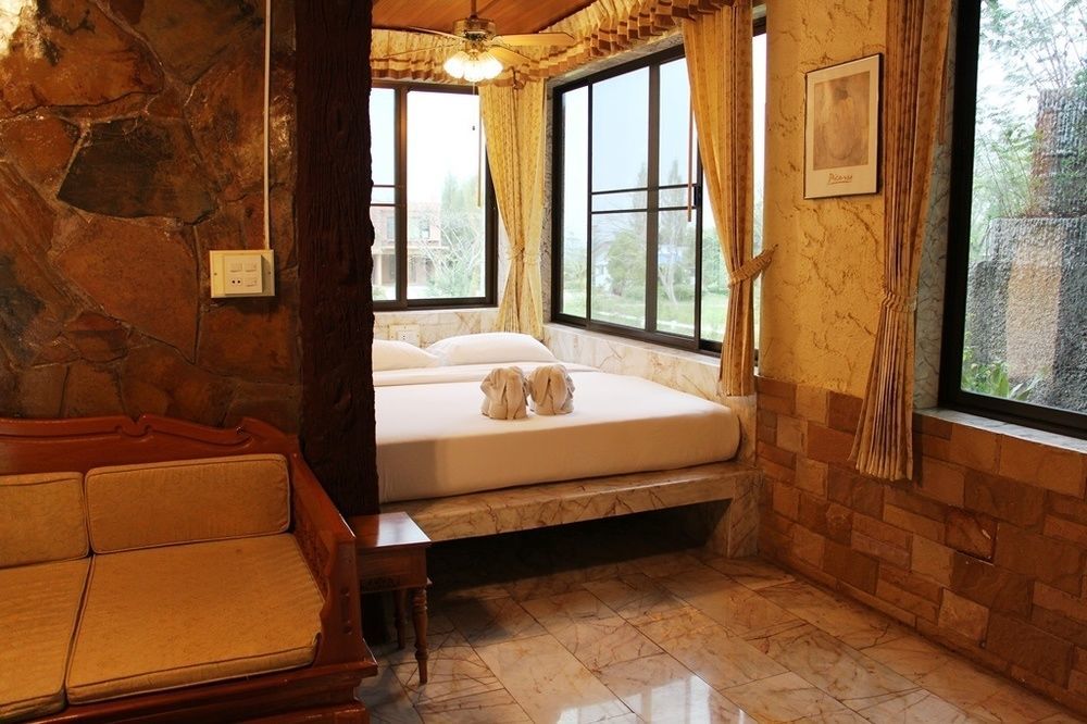 Khao Yai Garden Lodge Пакчонг Экстерьер фото